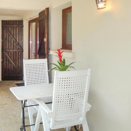 Stunning Apartment In Pignan With Kitchen エクステリア 写真